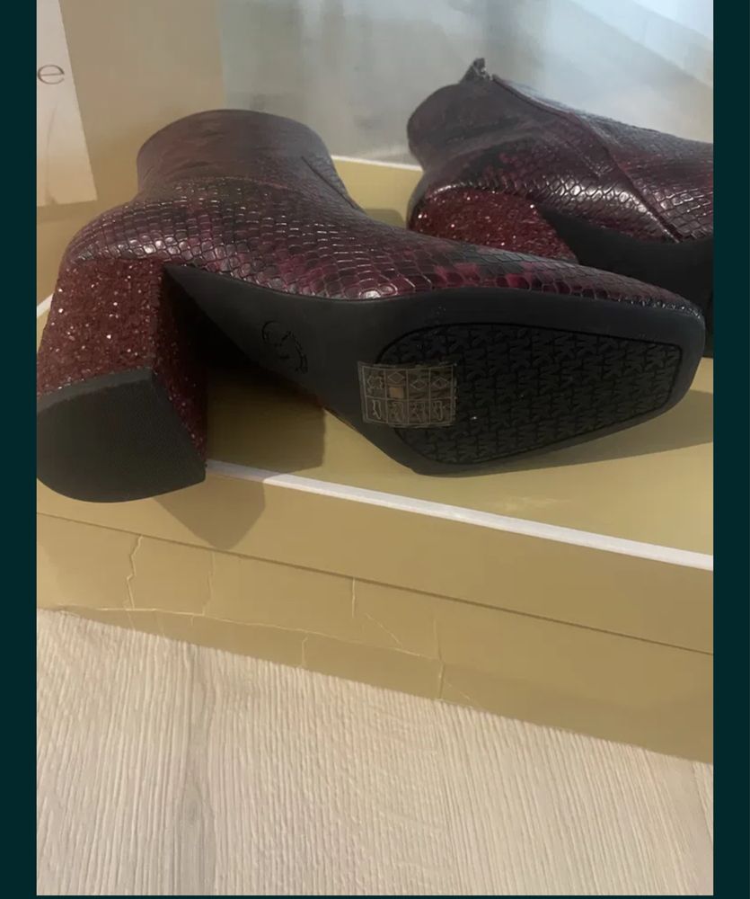 Сапоги Michael Kors