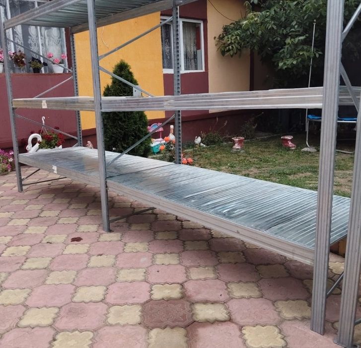 Rafturi zincate reglabile