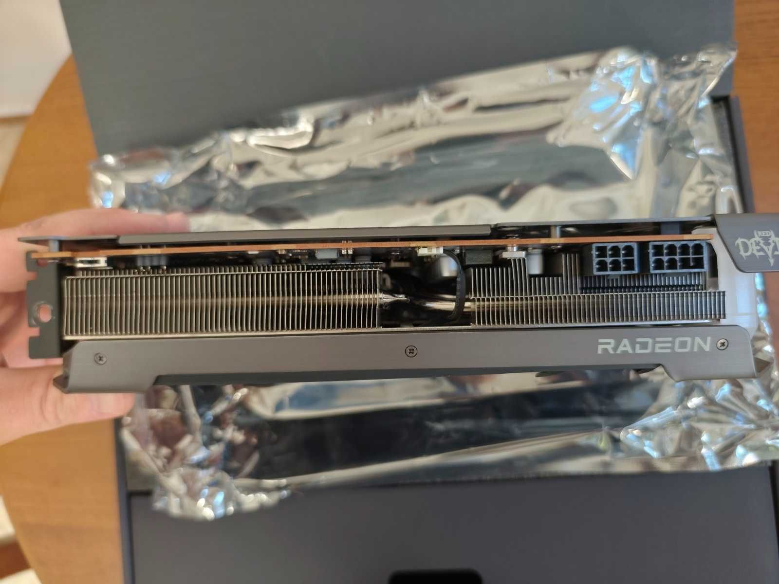 RX 6600XT Red Devil