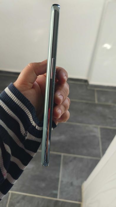 OnePlus 10t impecabil