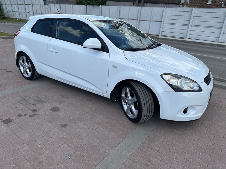 Kia Proceed  бензин 1.6
