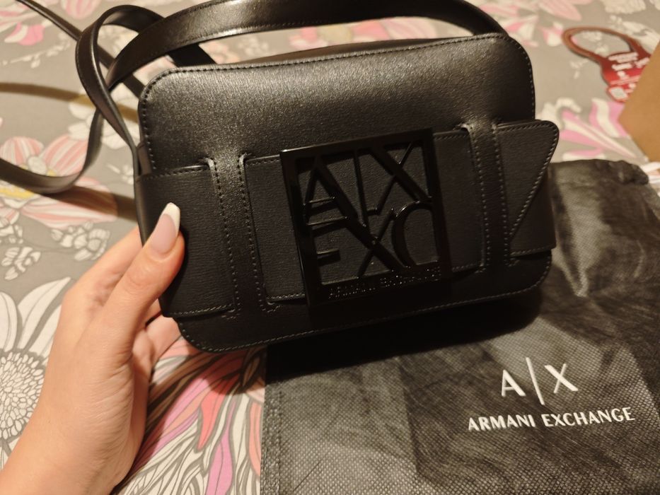 Чанта. Armani Exchange,