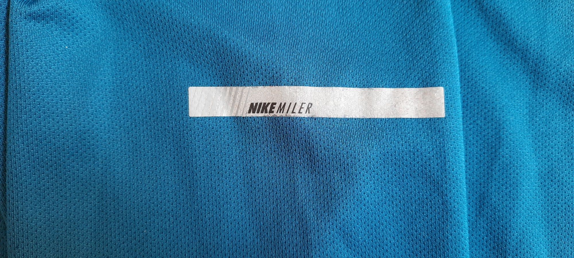 Nike Dry Fit Muller