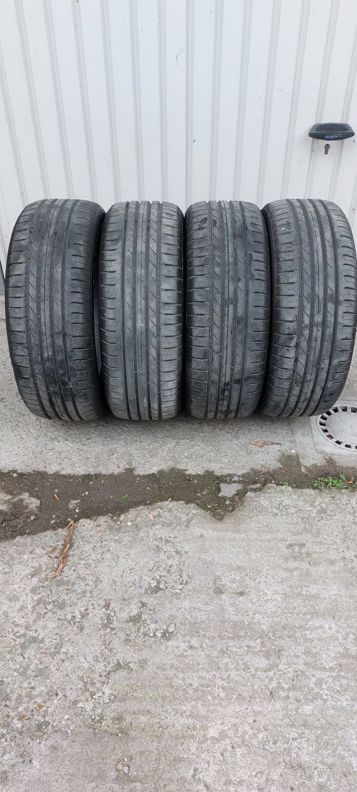 Летни гуми NOKIAN 205/55 R16 отлични