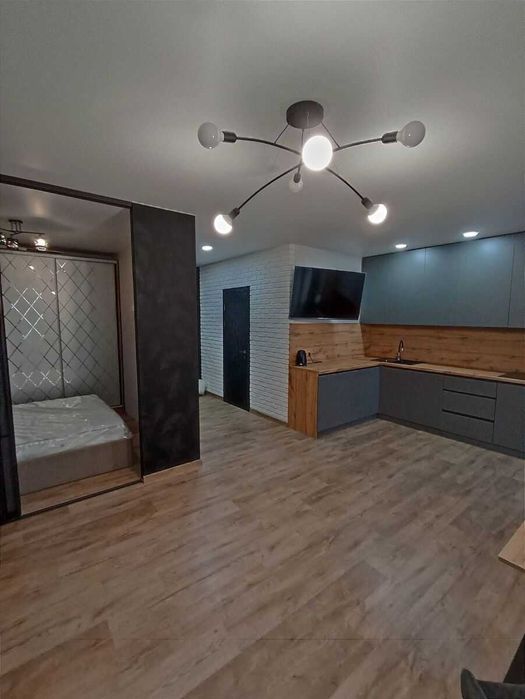 Дава се под наем Едностаен апартамент в София, Триъгълника - 50 кв.м за 357 € - Снимка #2