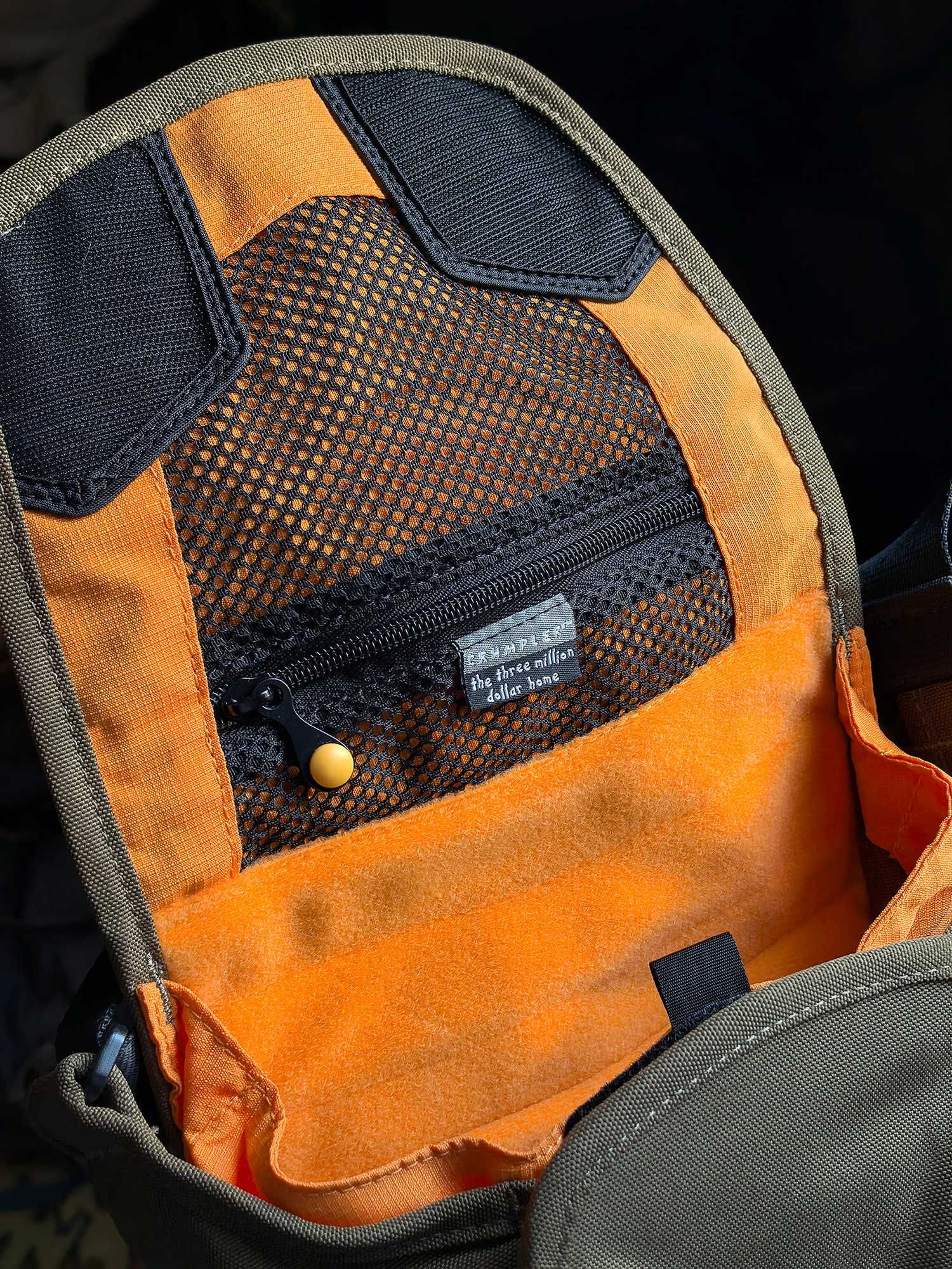 Сумка Crumpler для фотоаппарата