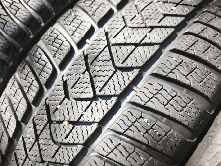 245/45/18" 4бр Pirelli sotozero3, dot2818,7mm