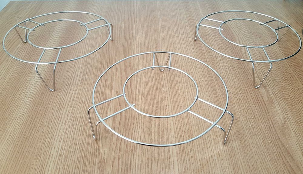 Suport vase, oale, cratiţe, fier călcat, etc.