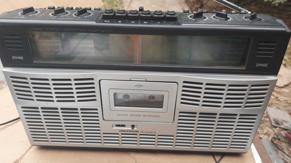Universum Senator CTR2387 Vintage Stereo Boombox