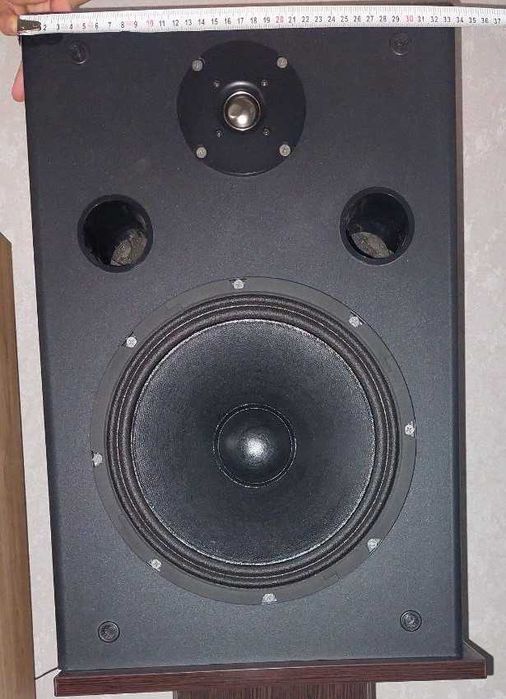 Крупные полочные колонки DAEWOO ACS-901S. Звоните - договоримся!