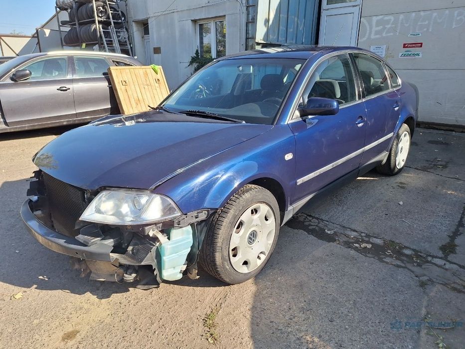 Dezmembrez VOLKSWAGEN PASSAT 3B3 2000 1.9 TDI AWX 96KW|130HP