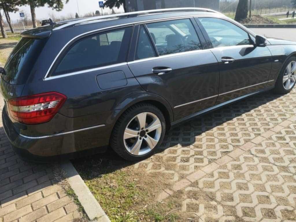Mercedes-Benz E 220 CDI