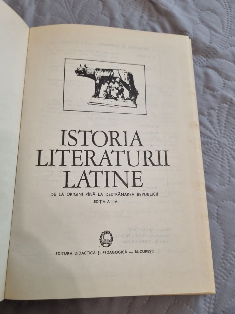 Istoria literaturii latine de la origini pana la destrămare.