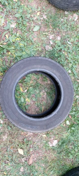 4 cauciucuri /anvelope de vara 195 65 R15 (2 Pirelli + 2 Dunlop)