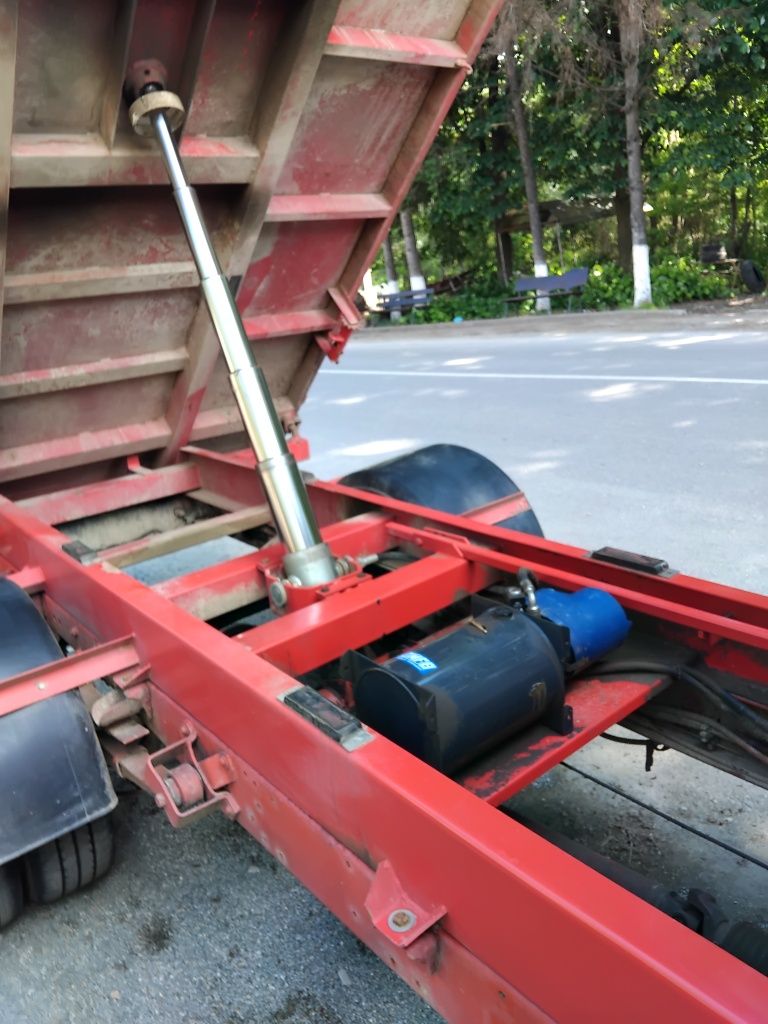 Iveco daily basculabil