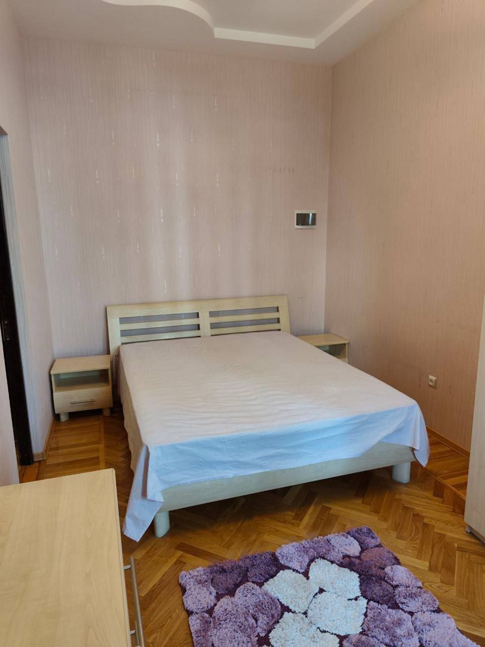 Продаётся 2/3/5 квартира , Высокопотолочка, Нукусская улица