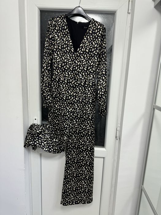 Rochita fucsia si salopeta eleganta