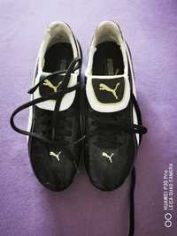 Футболни обувки Puma King, номер 40,5, чисто нови.
