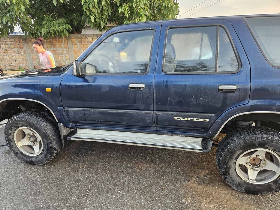 Toyota 4 runer истински джип за ценители