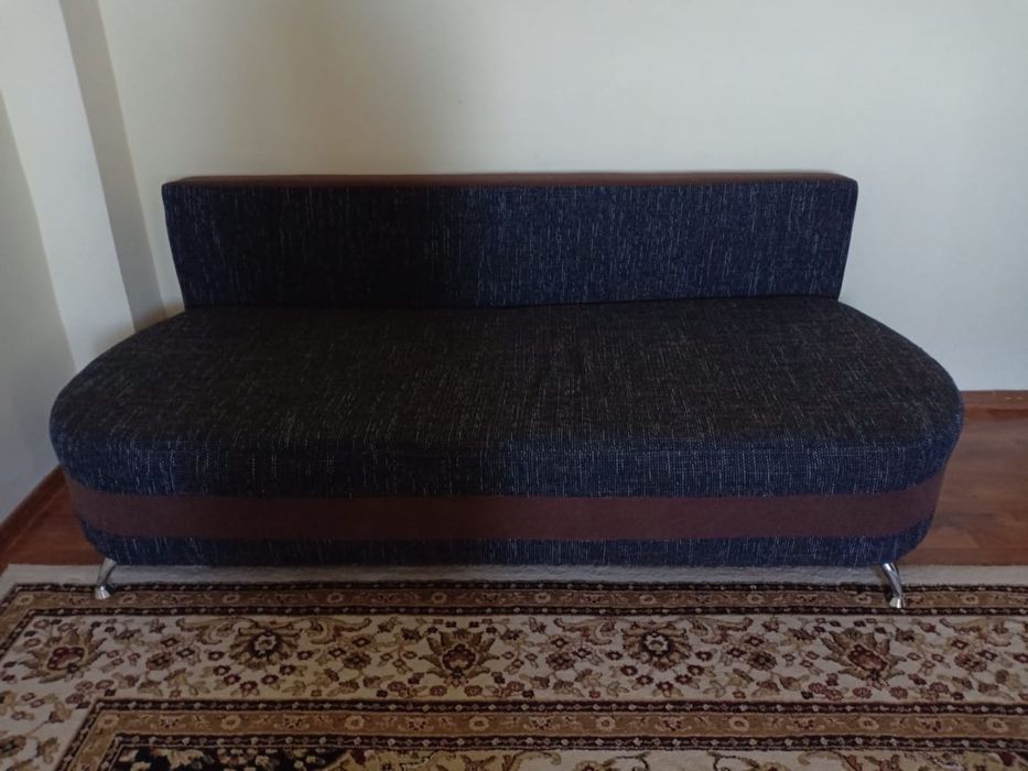 Продается  диван