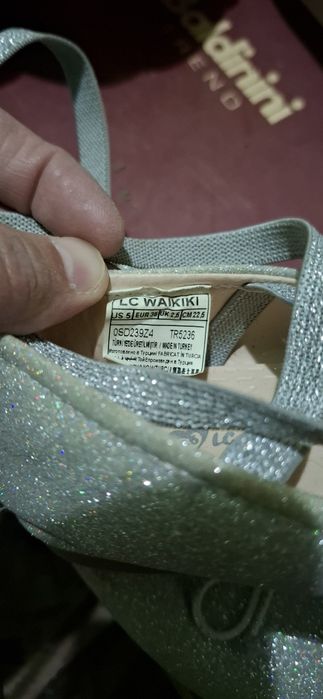 Продам обуви на девочку. Бренд ЗАРА.