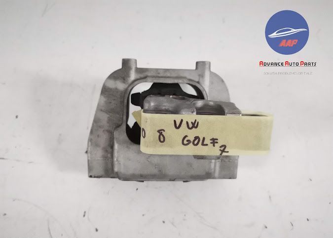 Тампон Опора Двигател Дясна / Tampon Opora Dvigatel Dyasna оригинален