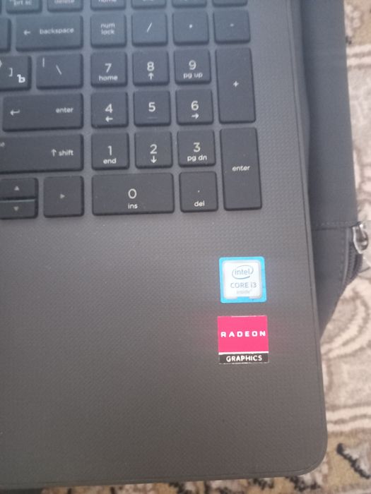 HP Intel Core i3 inside 6006U