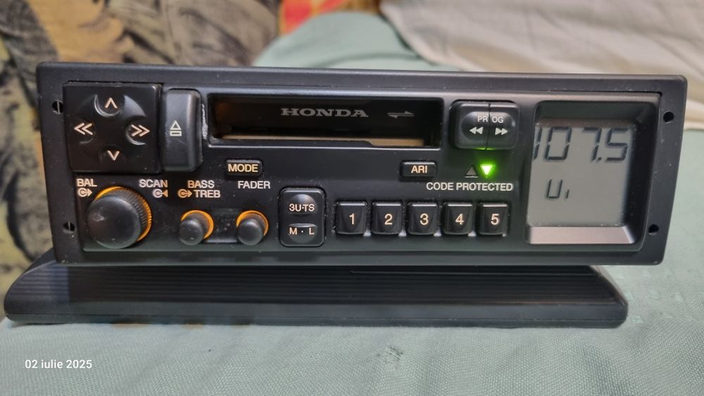 Radiocasetofon vintage original Honda