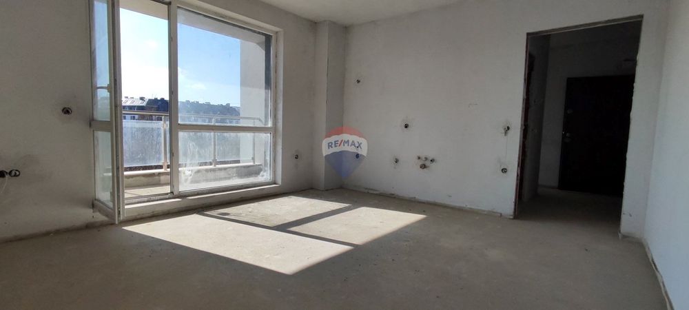 Продава се Двустаен апартамент в Варна, Възраждане 2 - 56 кв.м за 1606 €/кв.м - Снимка #3