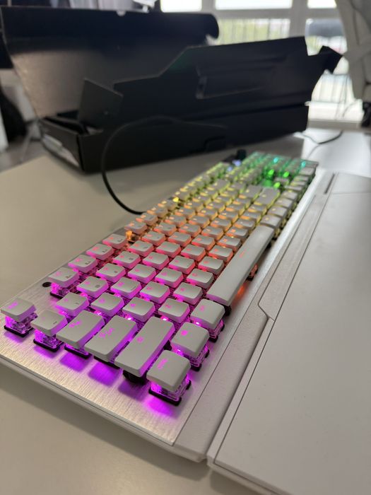 Tastatura Roccat Vulcan 122 Aimo