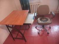 Компьютерный стол и кресло бывшего употребления. Производства Казахста