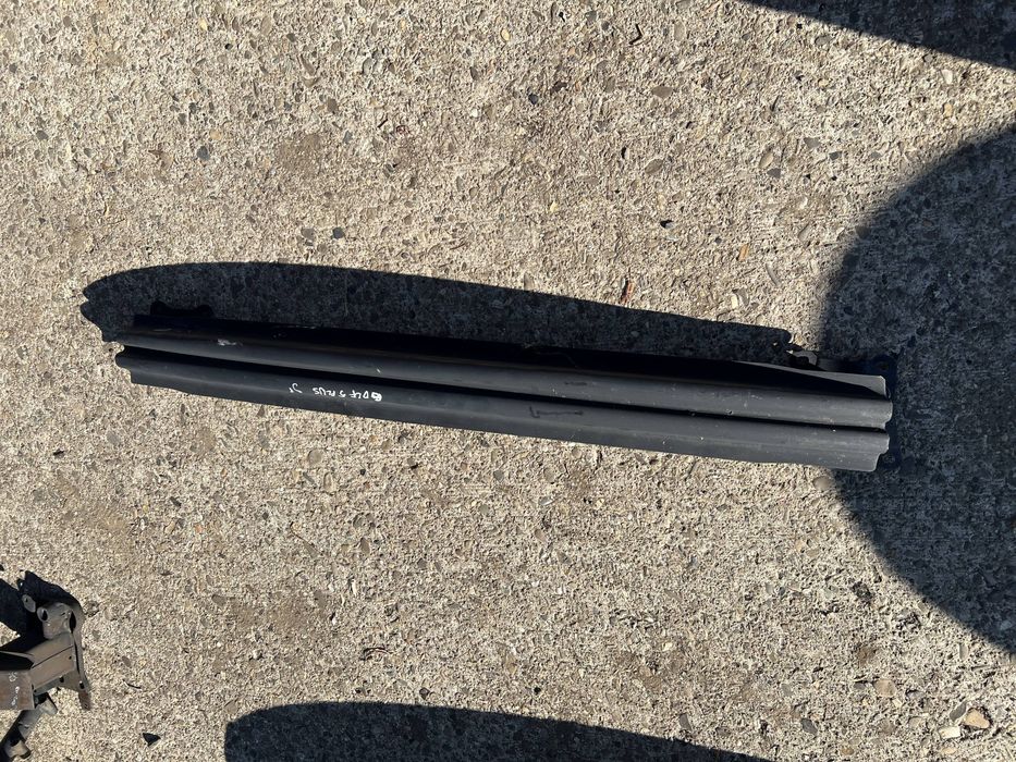intaritura bara spate volkswagen golf 5 plus 2006