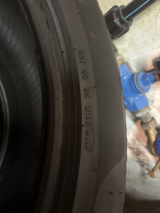 Зимни гуми Pirelli Scorpion 21”