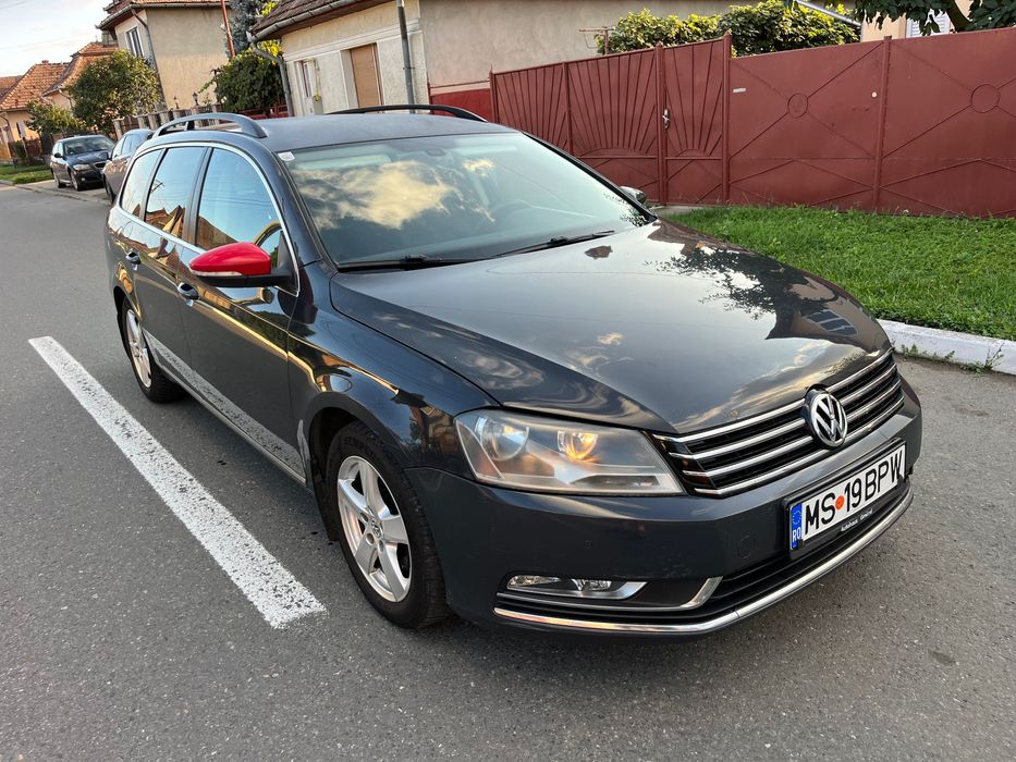 Passat B7 break fabricat 2013 diesel 140 cp proprietar