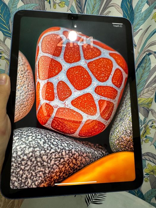 Продам Ipad 10го поколения