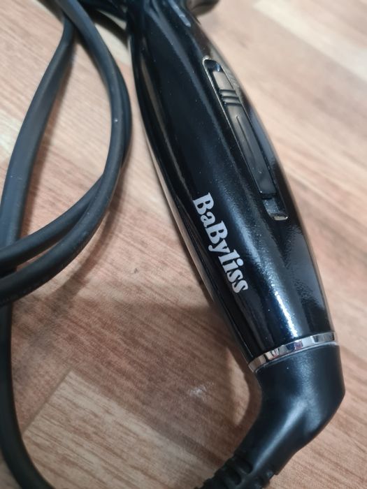 Perie pentru intins parul Babyliss