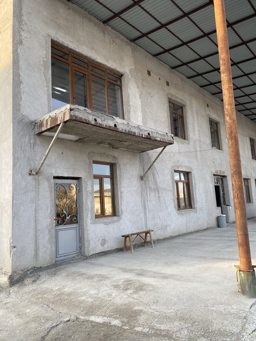 Жби завод сотилади. Газаблок цехи хам бор.