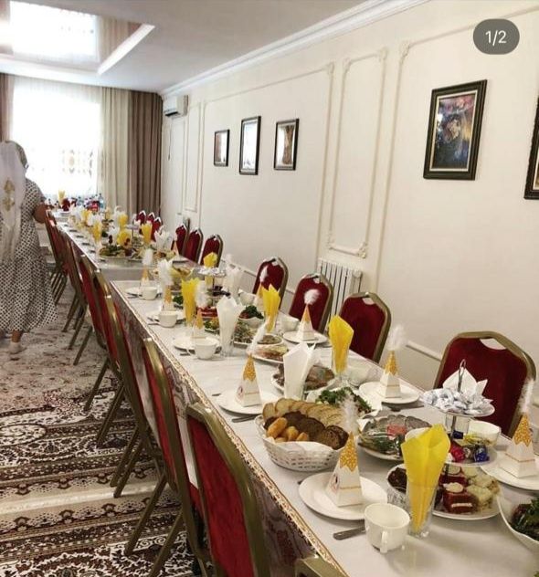 Прокат Столы со стульями с посудой