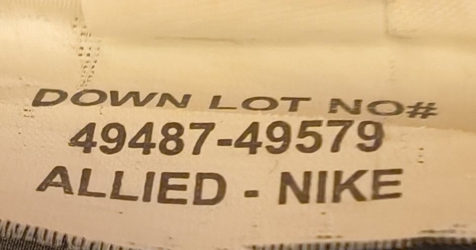 Nike пухен елек размер L