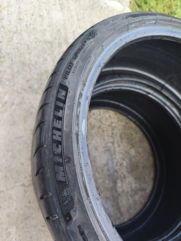 Гуми 235/35/19 Michelin