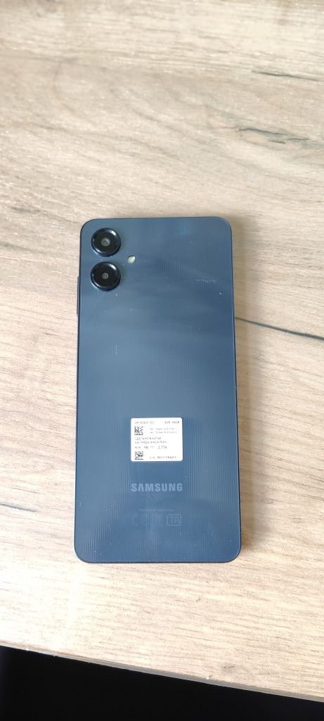 Телефон  Samsung A06