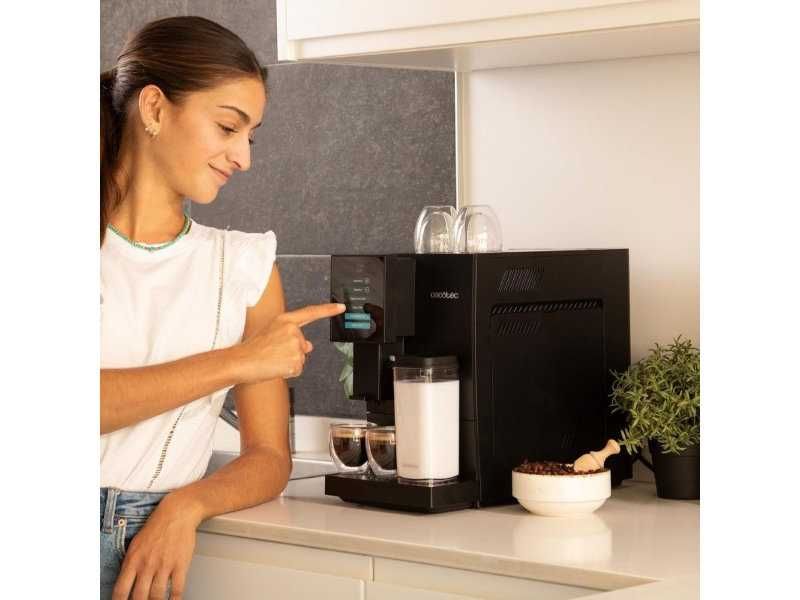 Кафеавтомат Cecotec Cremmaet Compactccino 2, 19 bar, Черен