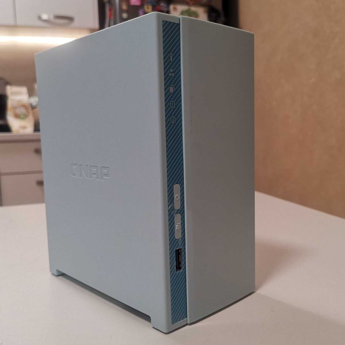 NAS мрежово устройство QNAP TS-230, 2Gb RAM DDR4, 2 bay