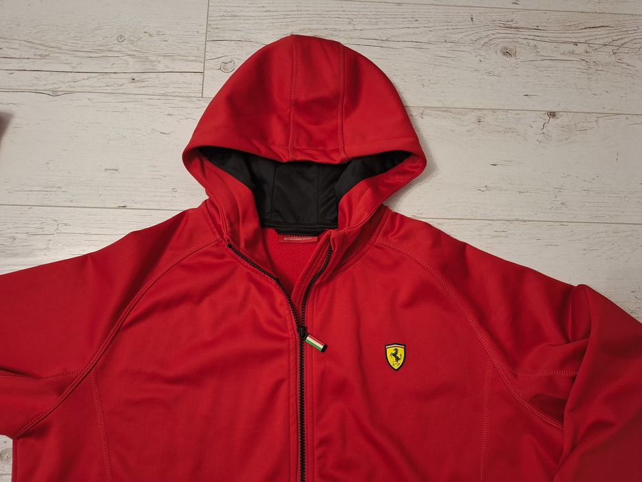 Ferrari-Ориг.суичър