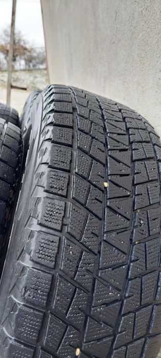 Зимни гуми BRIDGESTONE Blizzak