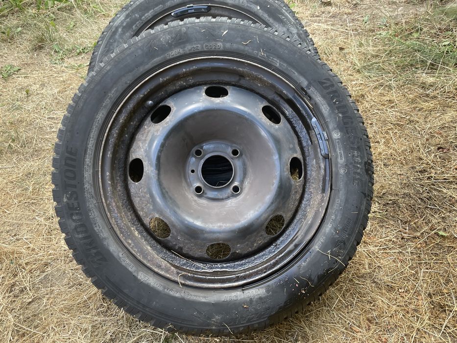 4 броя Bridgestone Blizzak LM005 205/55/16 3320