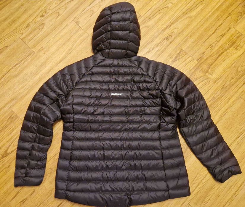 Geaca puf, dama MAMMUT , masura L, munte, iarna, frig, zapada