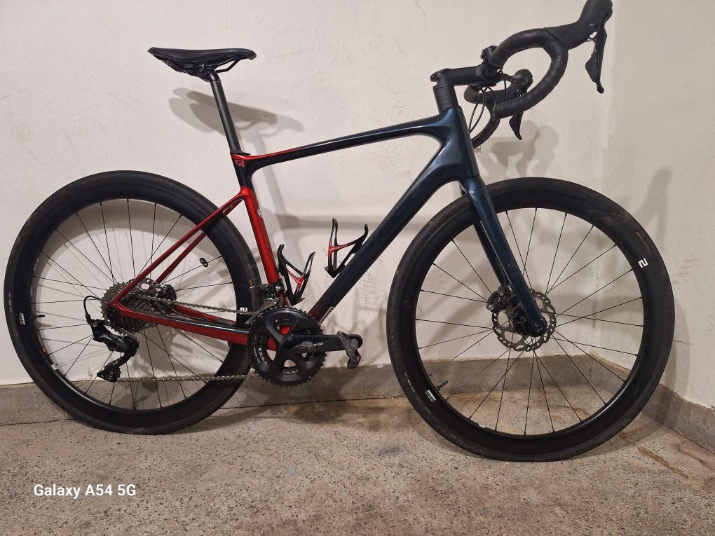 Продавам Giant Defy