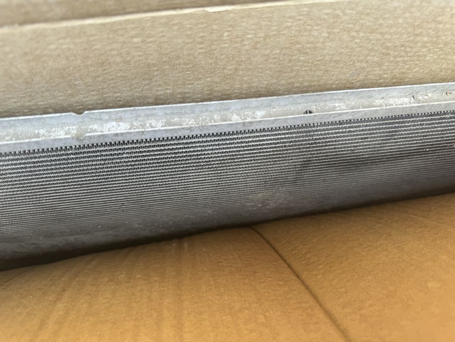 Радиатор от тайота рав4