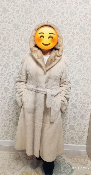 Продам шубу норковую
